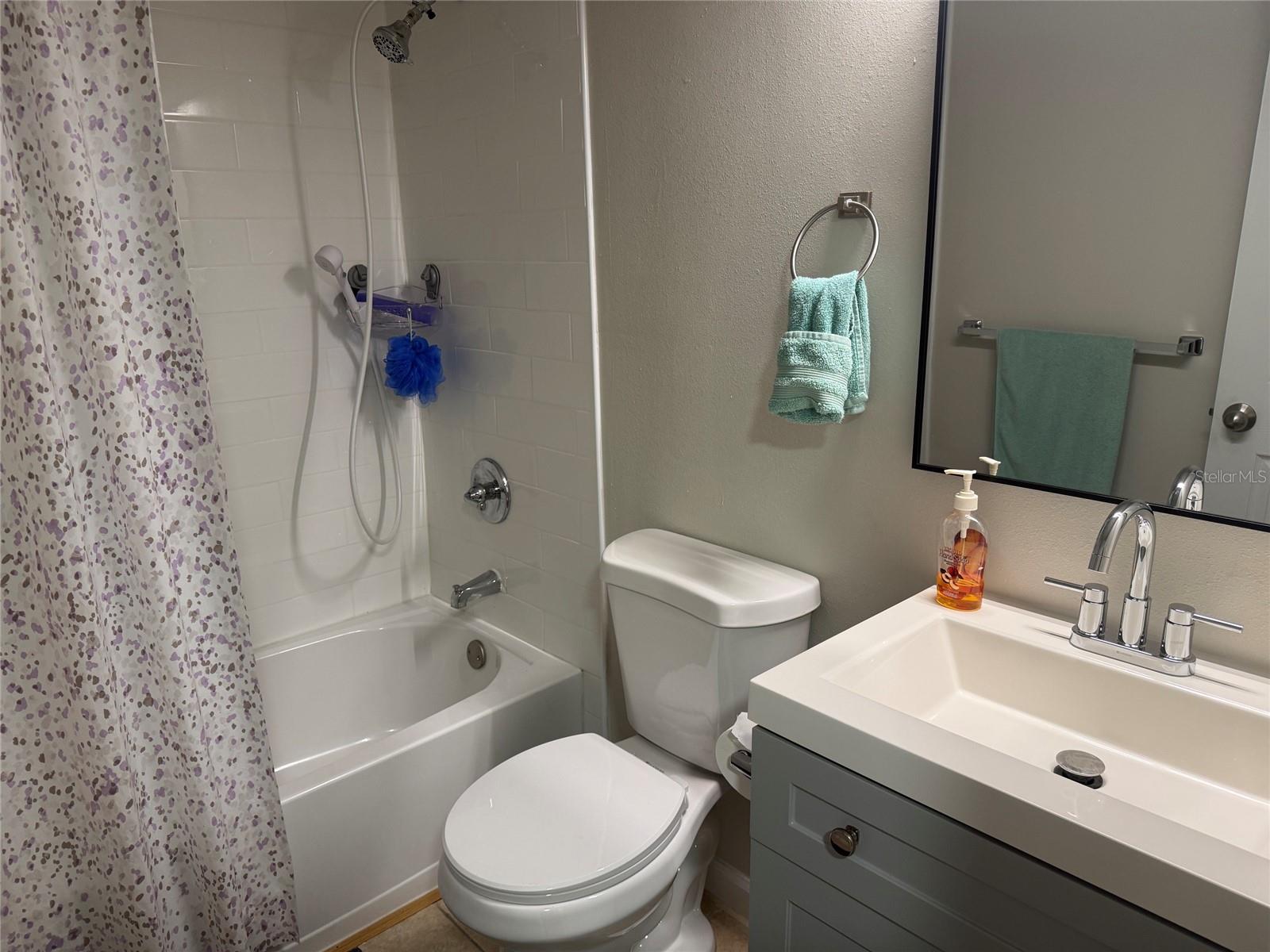 TALIA CONDO - Residential