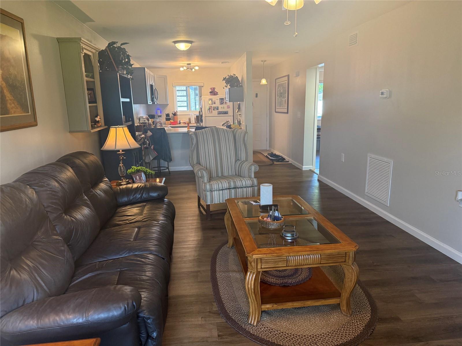 TALIA CONDO - Residential