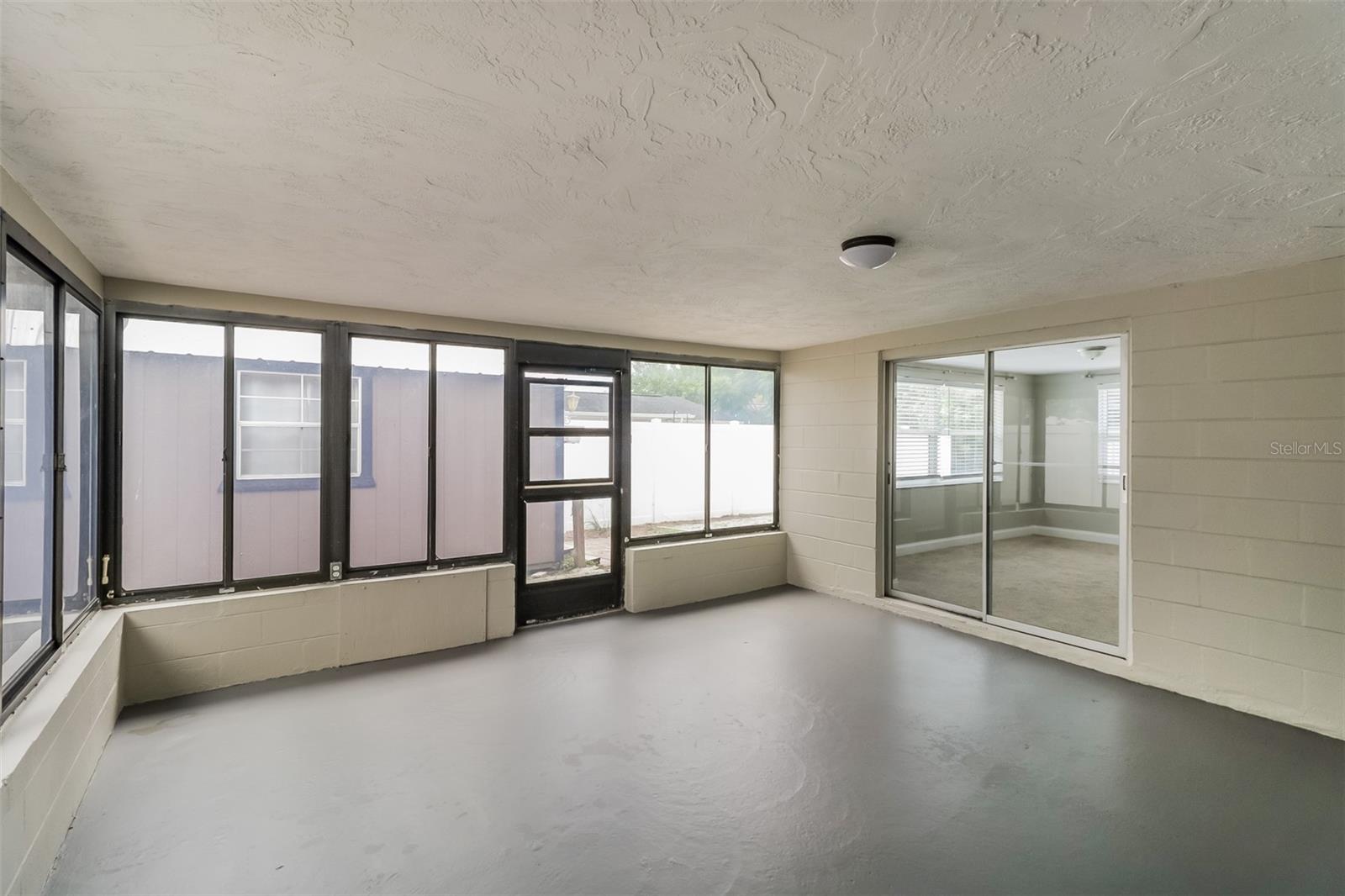 PALM TERRACE GARDENS - Residential