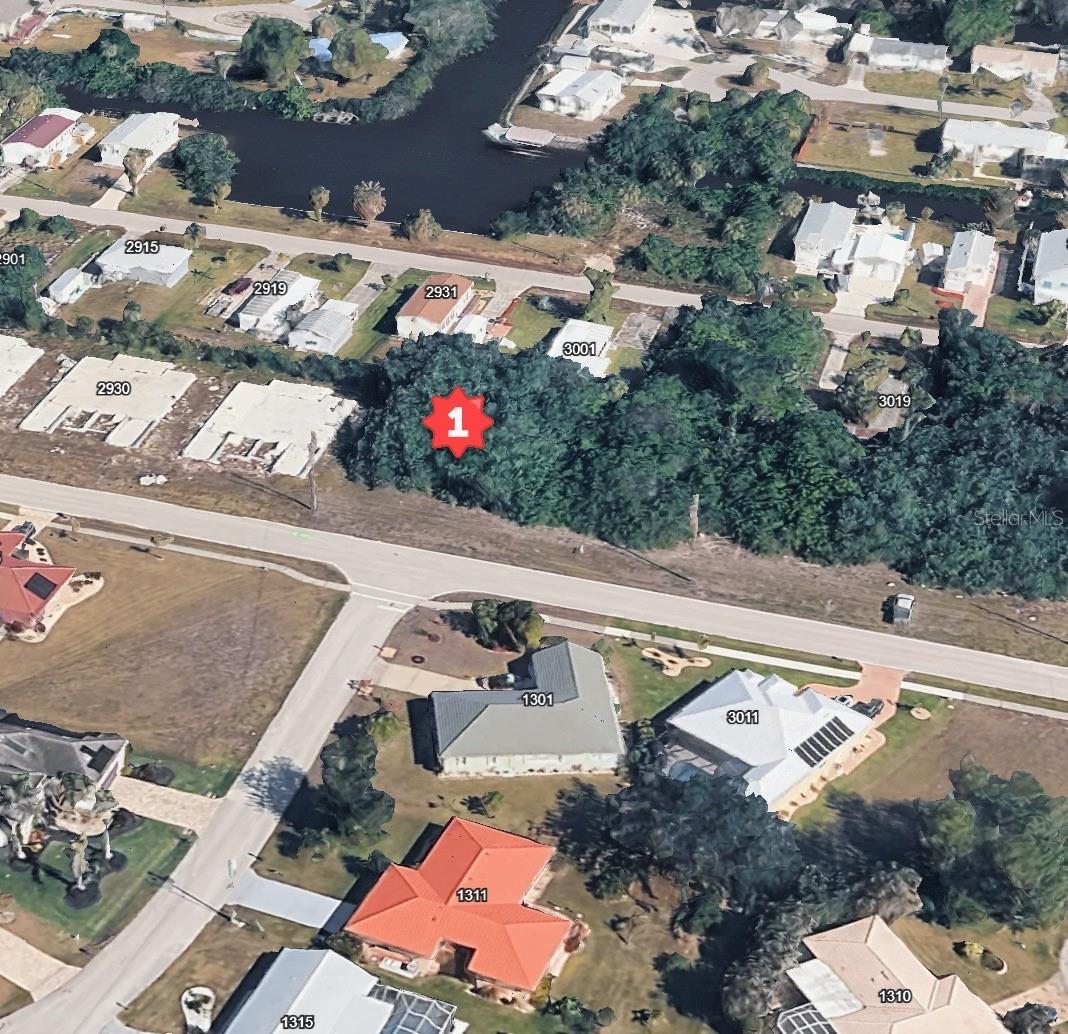 PUNTA GORDA ISLES SEC 14 - Land