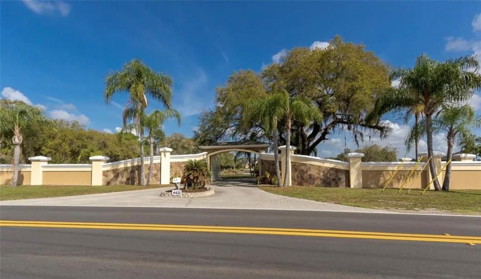 BOBBIE JEAN ACRES - Residential