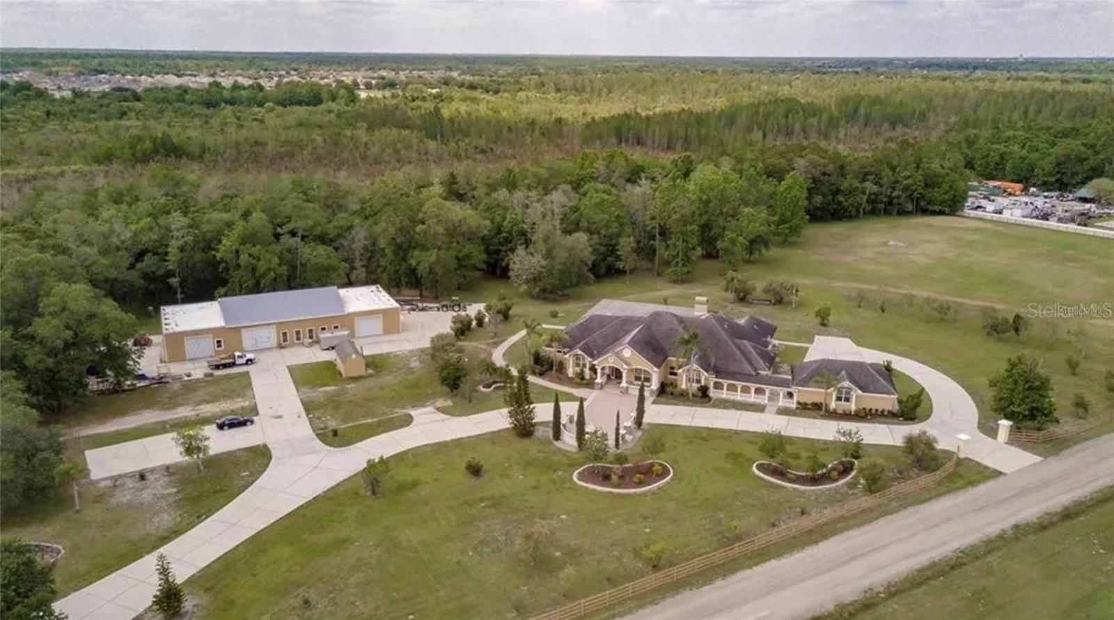 BOBBIE JEAN ACRES - Residential