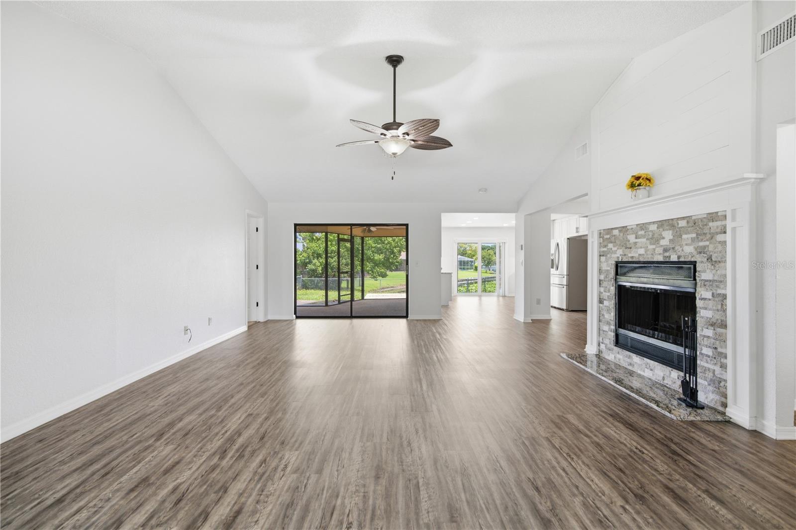 LAKE PARK UNIT IV - Residential