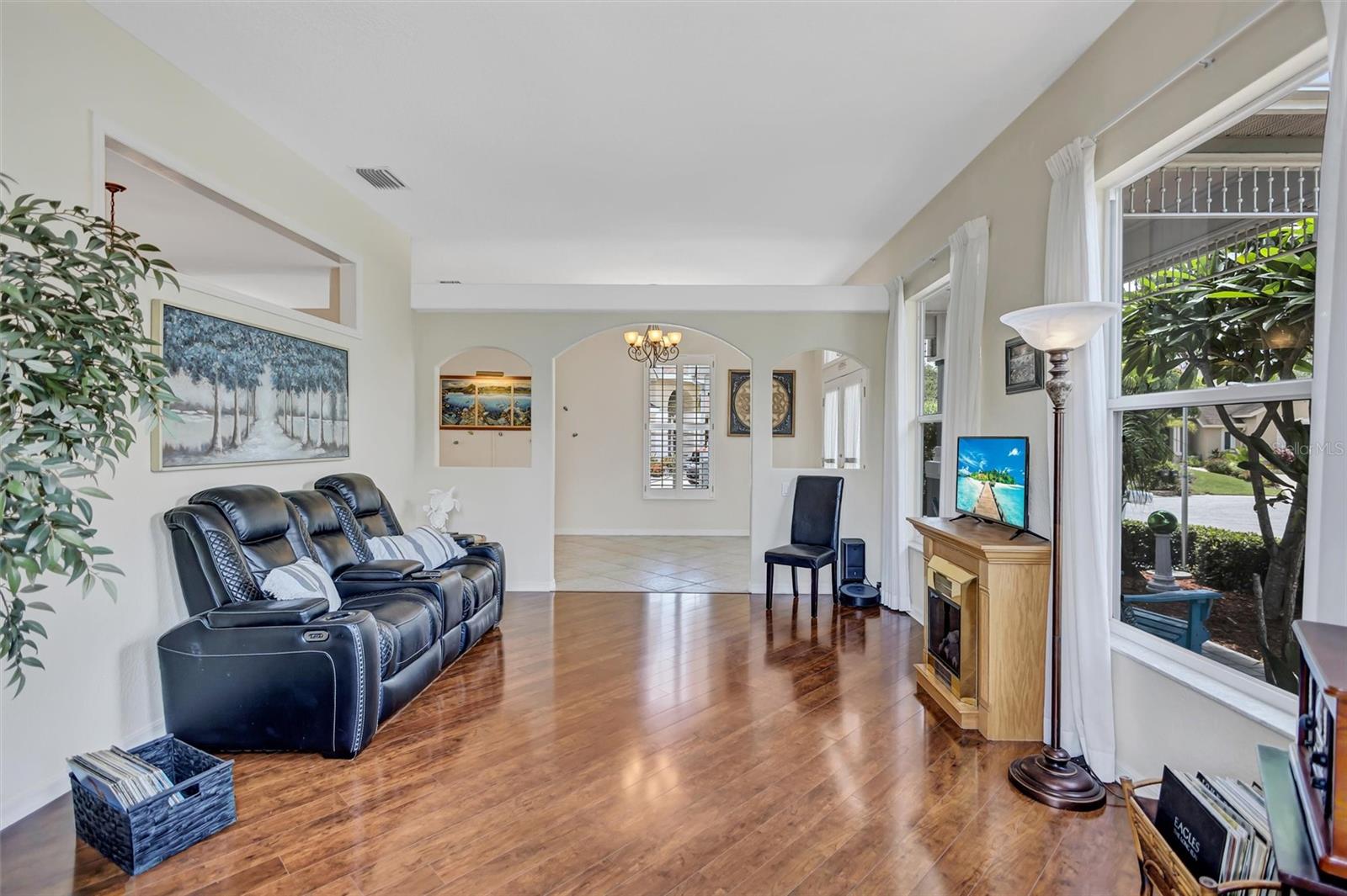 RIVERDALE REV - Residential