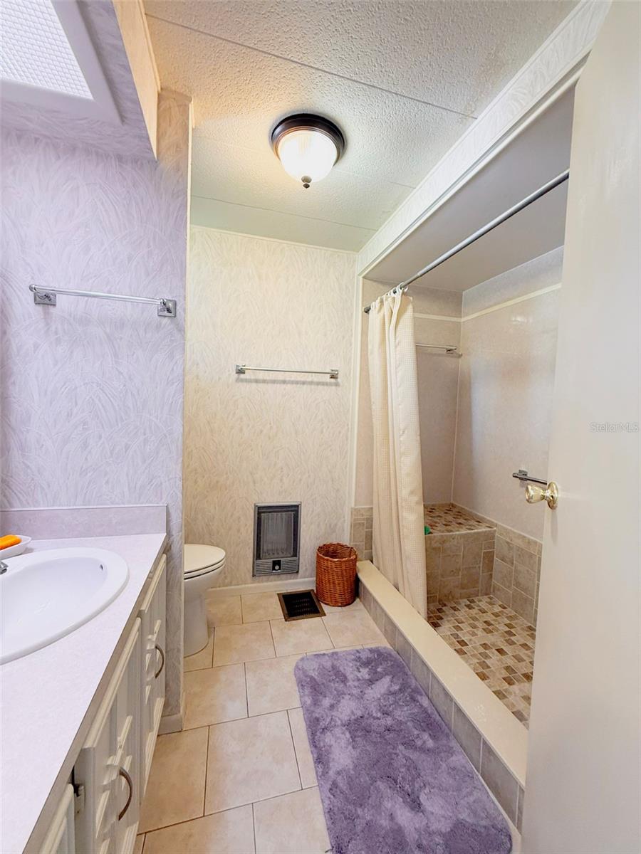 WESTERN SHORES SECOND ADD - Residential