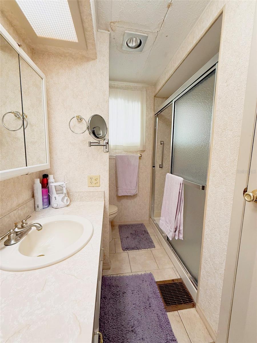 WESTERN SHORES SECOND ADD - Residential