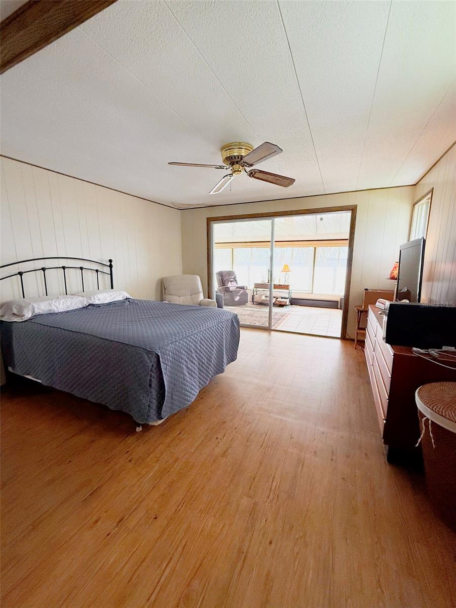 WESTERN SHORES SECOND ADD - Residential