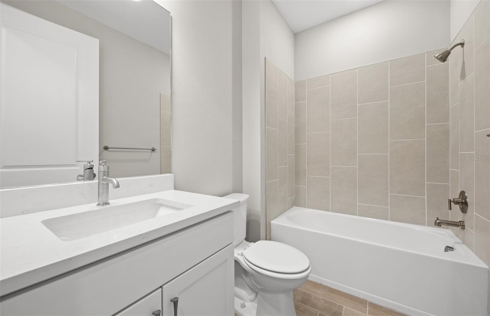 CEDAR GROVE AT THE WOODLANDS - Residential