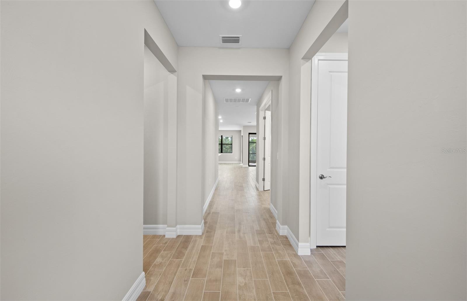CEDAR GROVE AT THE WOODLANDS - Residential