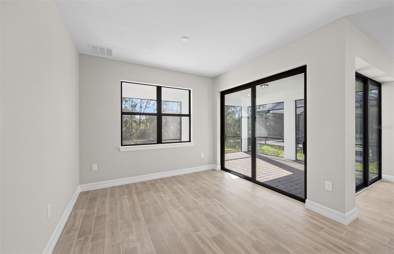 CEDAR GROVE AT THE WOODLANDS - Residential