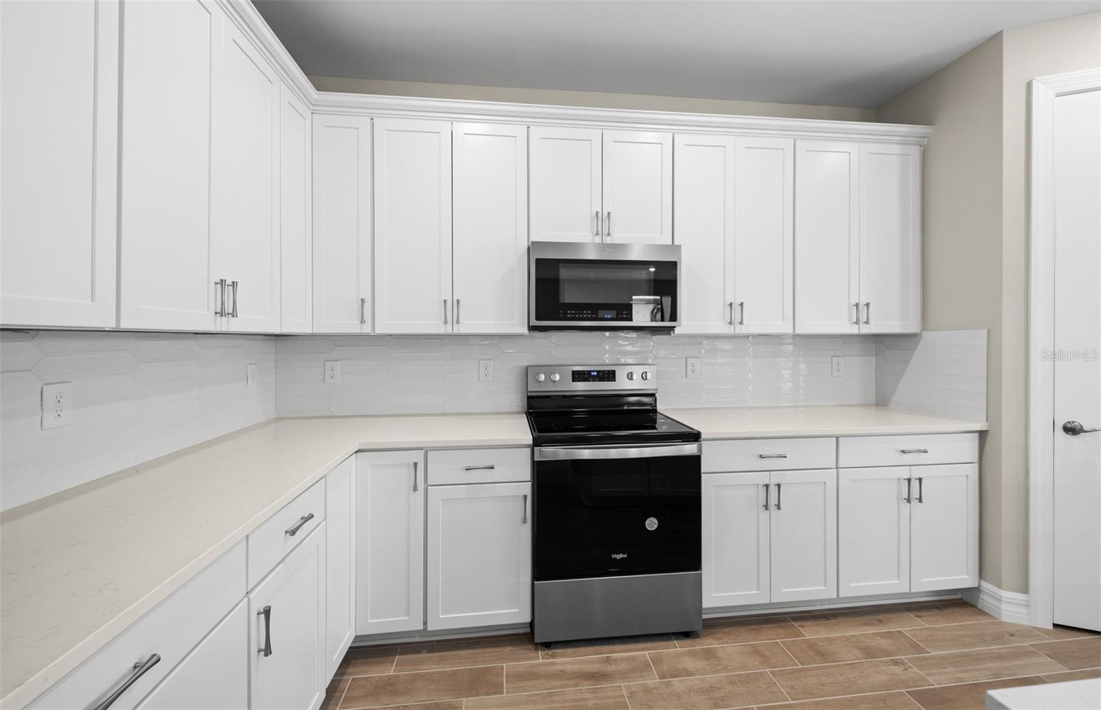 CEDAR GROVE AT THE WOODLANDS - Residential