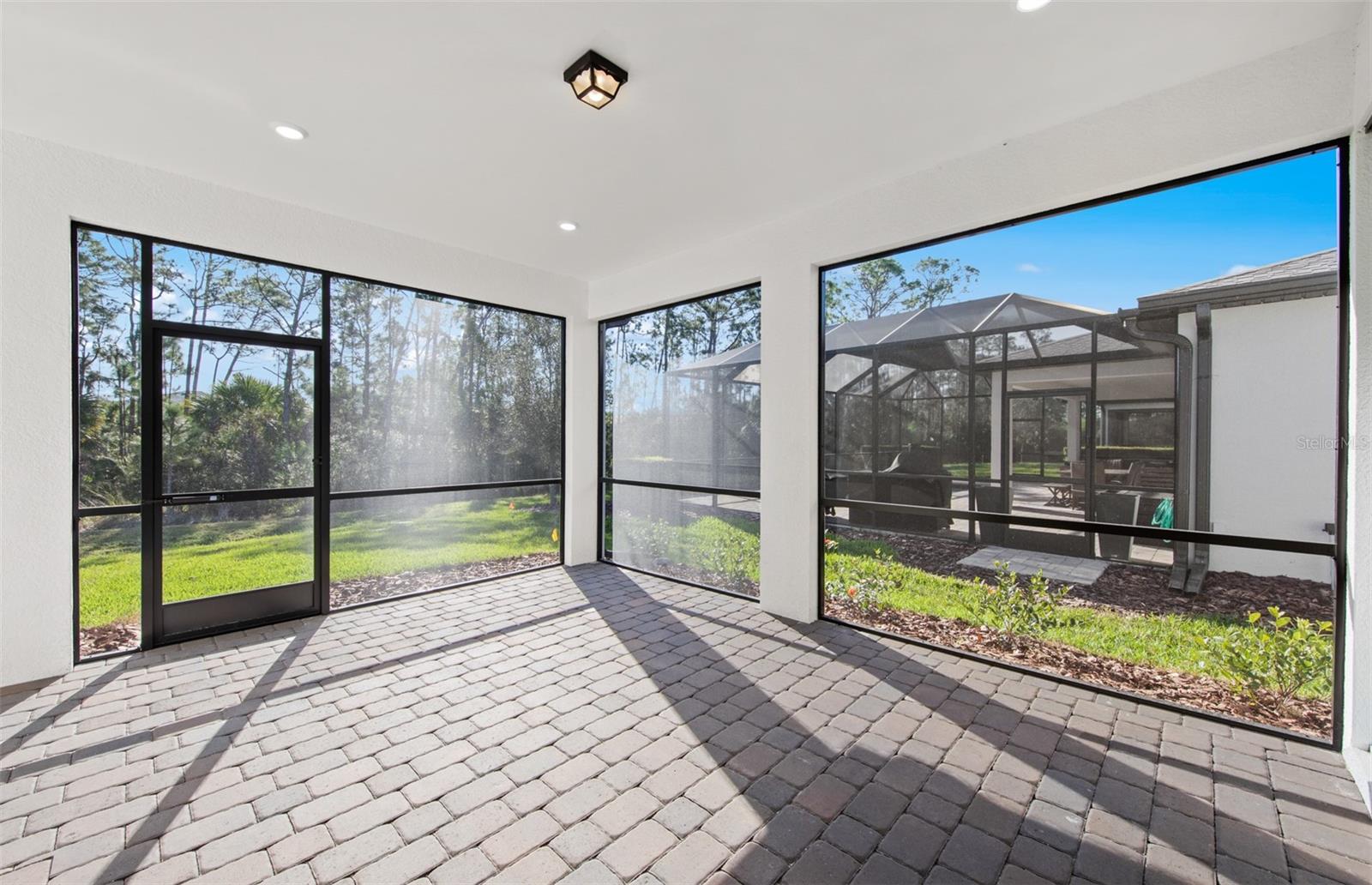 CEDAR GROVE AT THE WOODLANDS - Residential