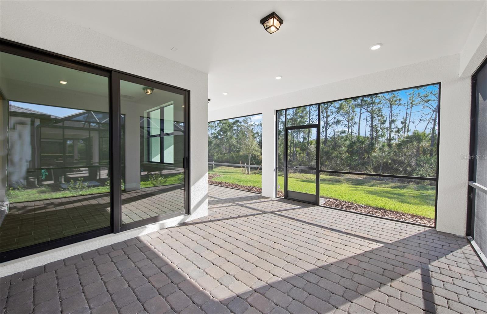 CEDAR GROVE AT THE WOODLANDS - Residential