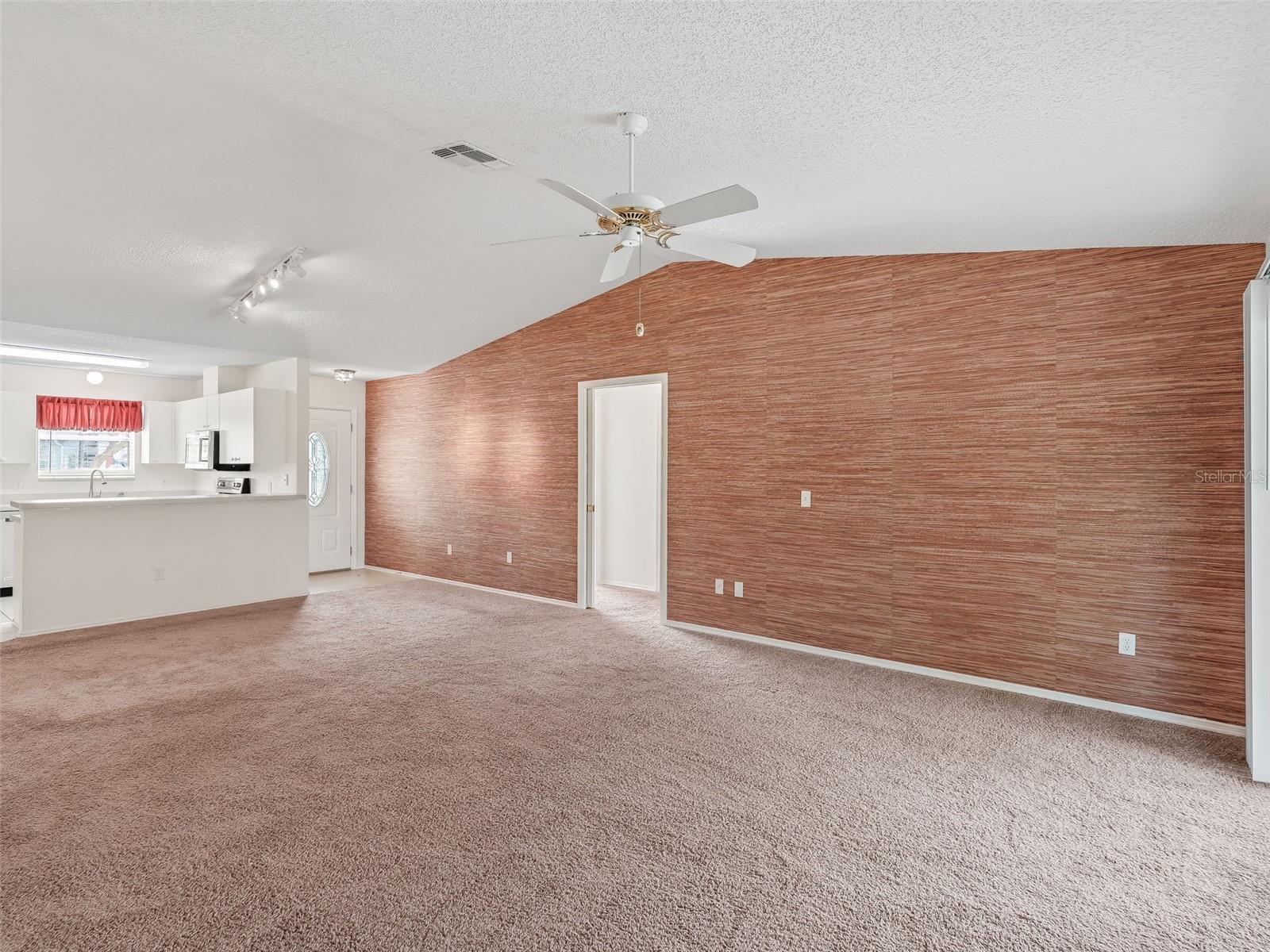 SUMTER VILLAGES - Residential Lease