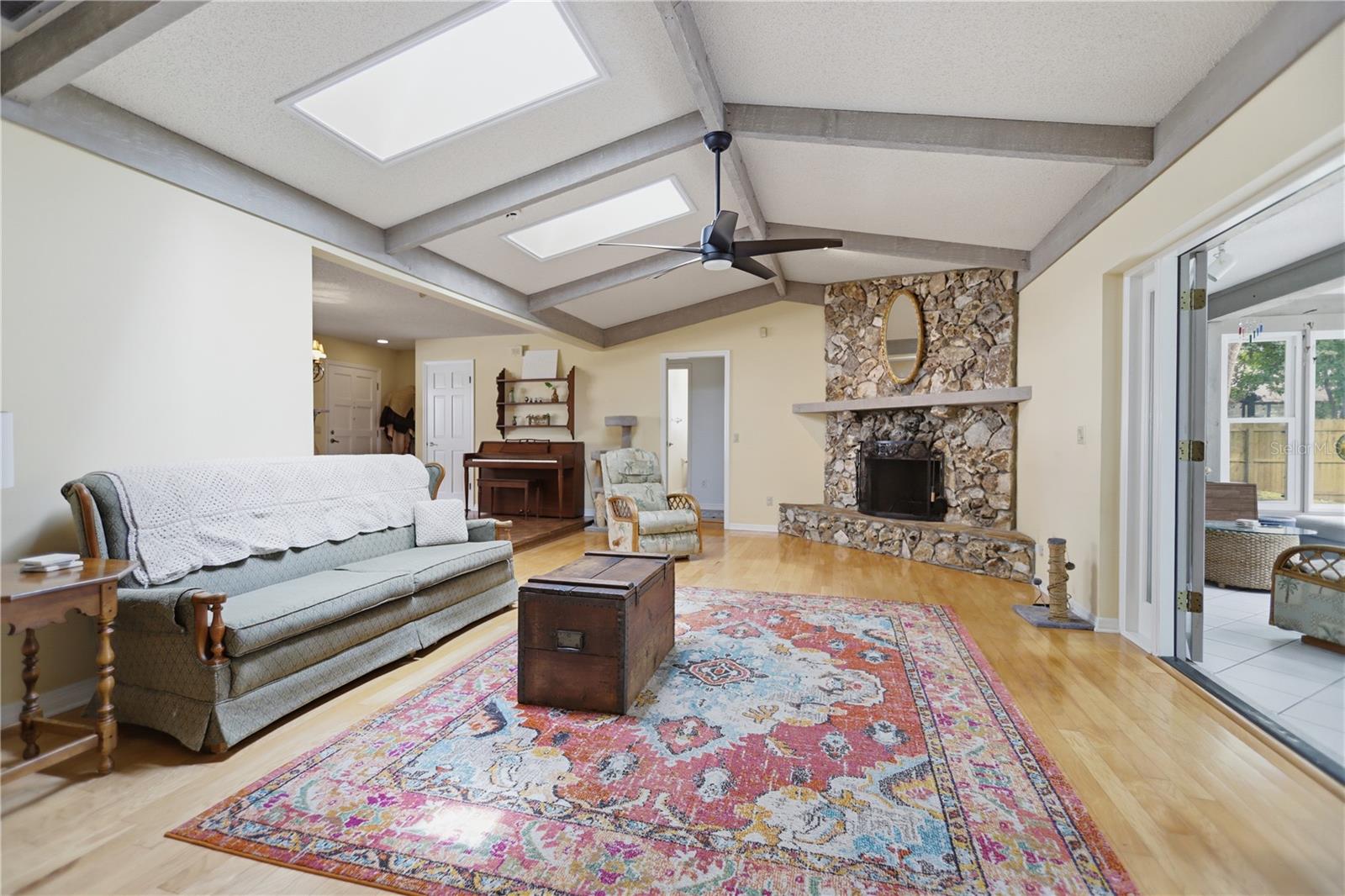 WIND HARBOR - Residential