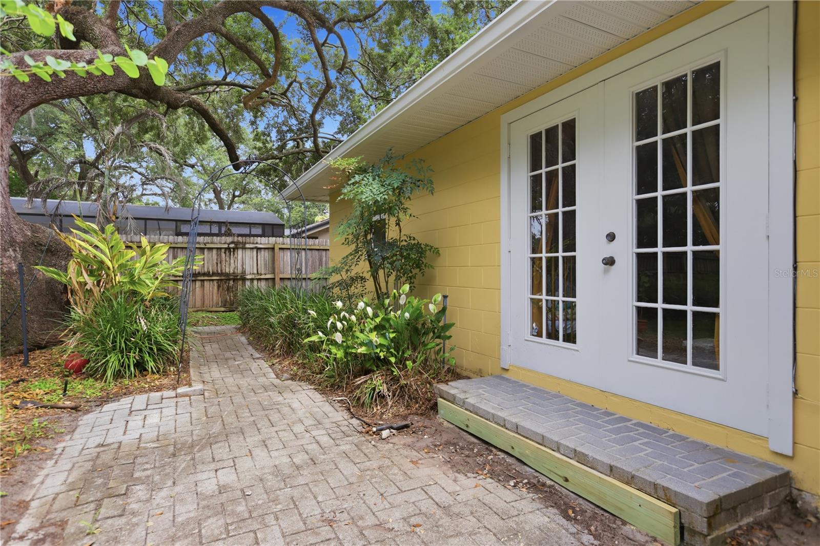 WIND HARBOR - Residential
