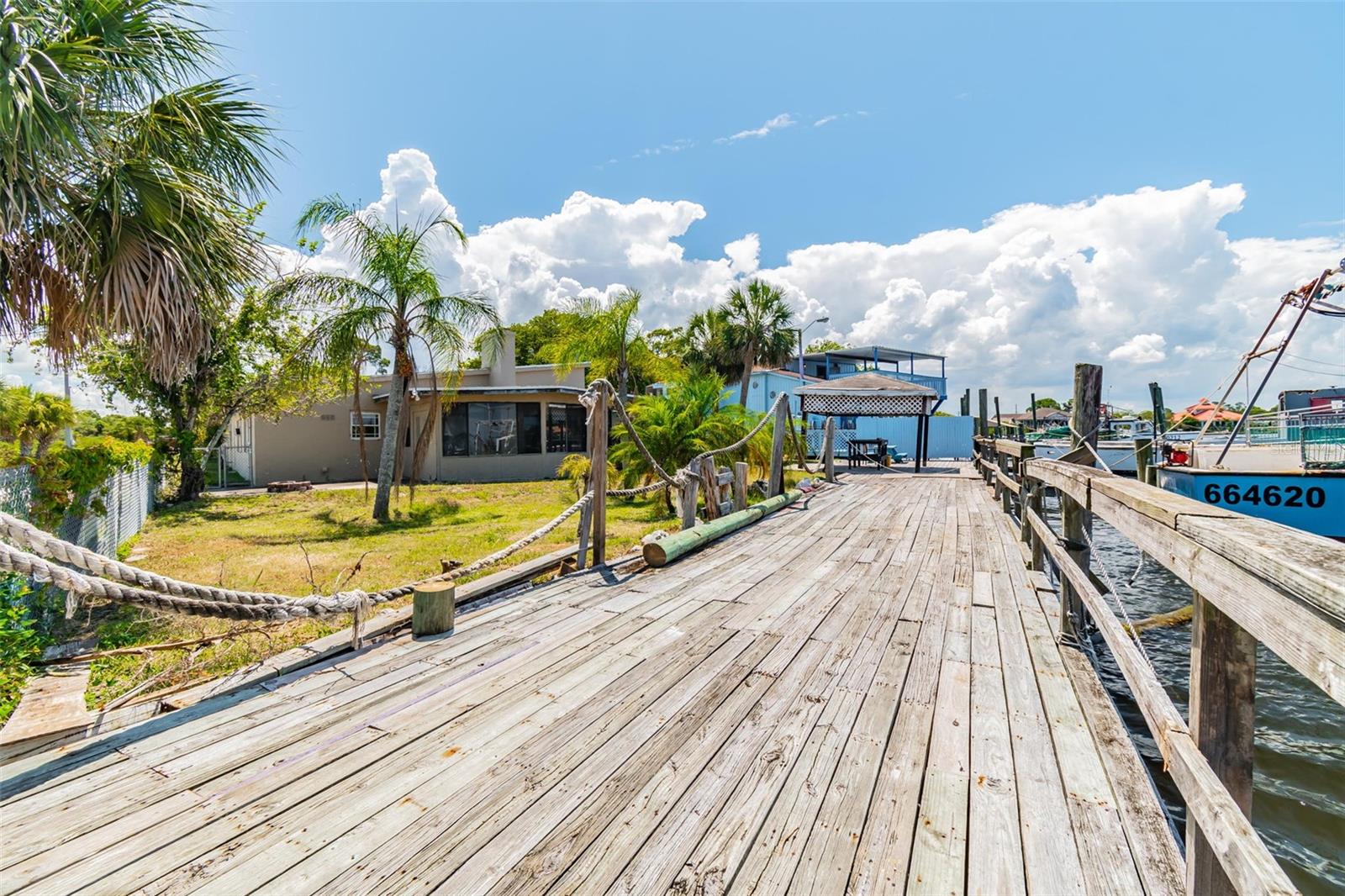 HARBOR VILLAS - Land