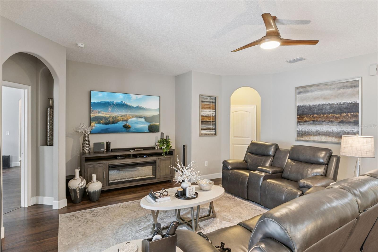 CHANDLER ESTATES - Residential