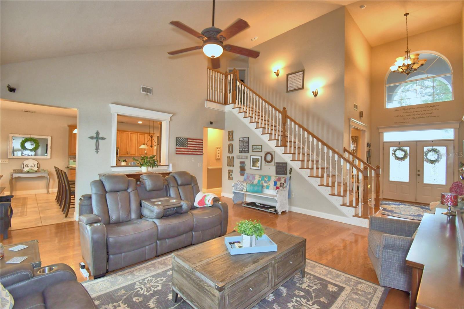 HAWKS RIDGE - Residential