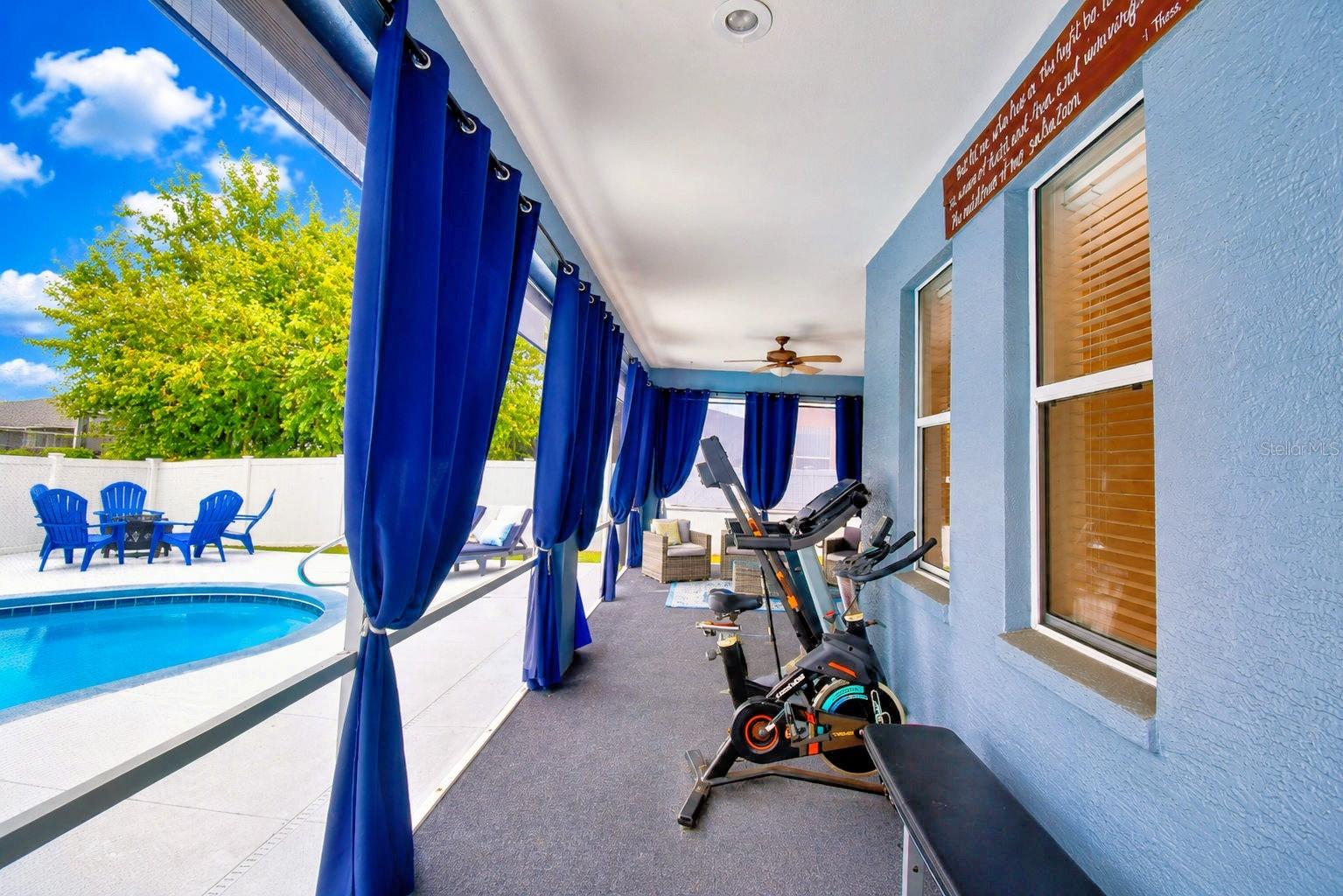 HAWKS RIDGE - Residential