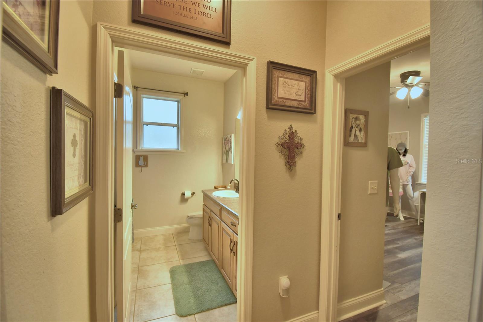 HAWKS RIDGE - Residential