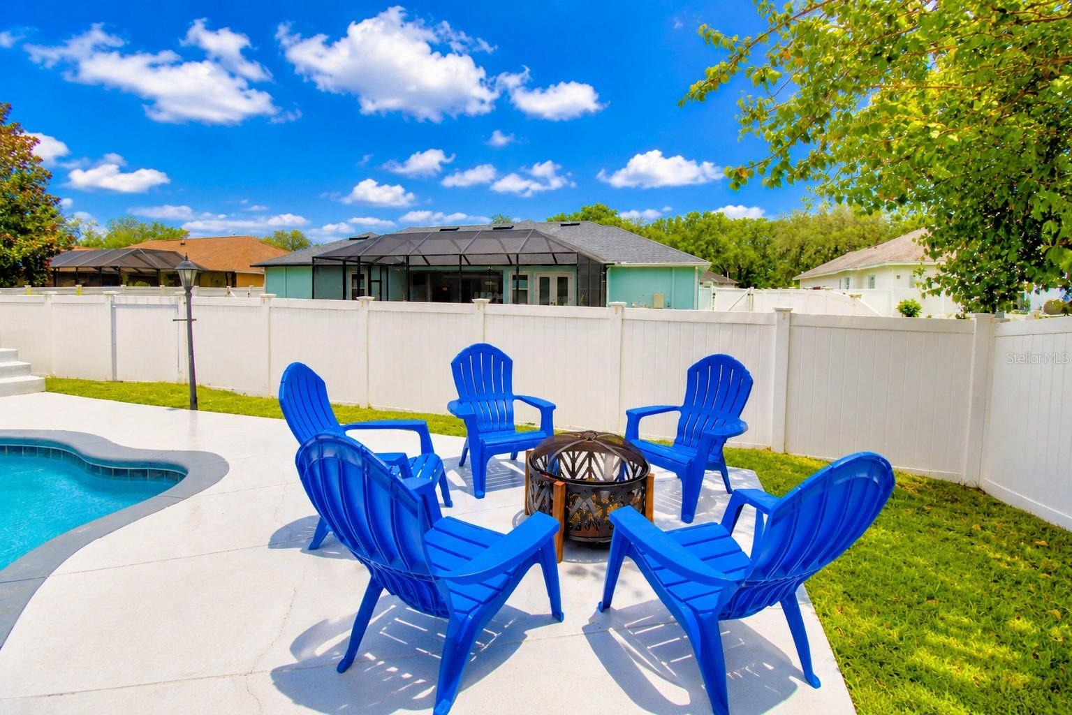 HAWKS RIDGE - Residential