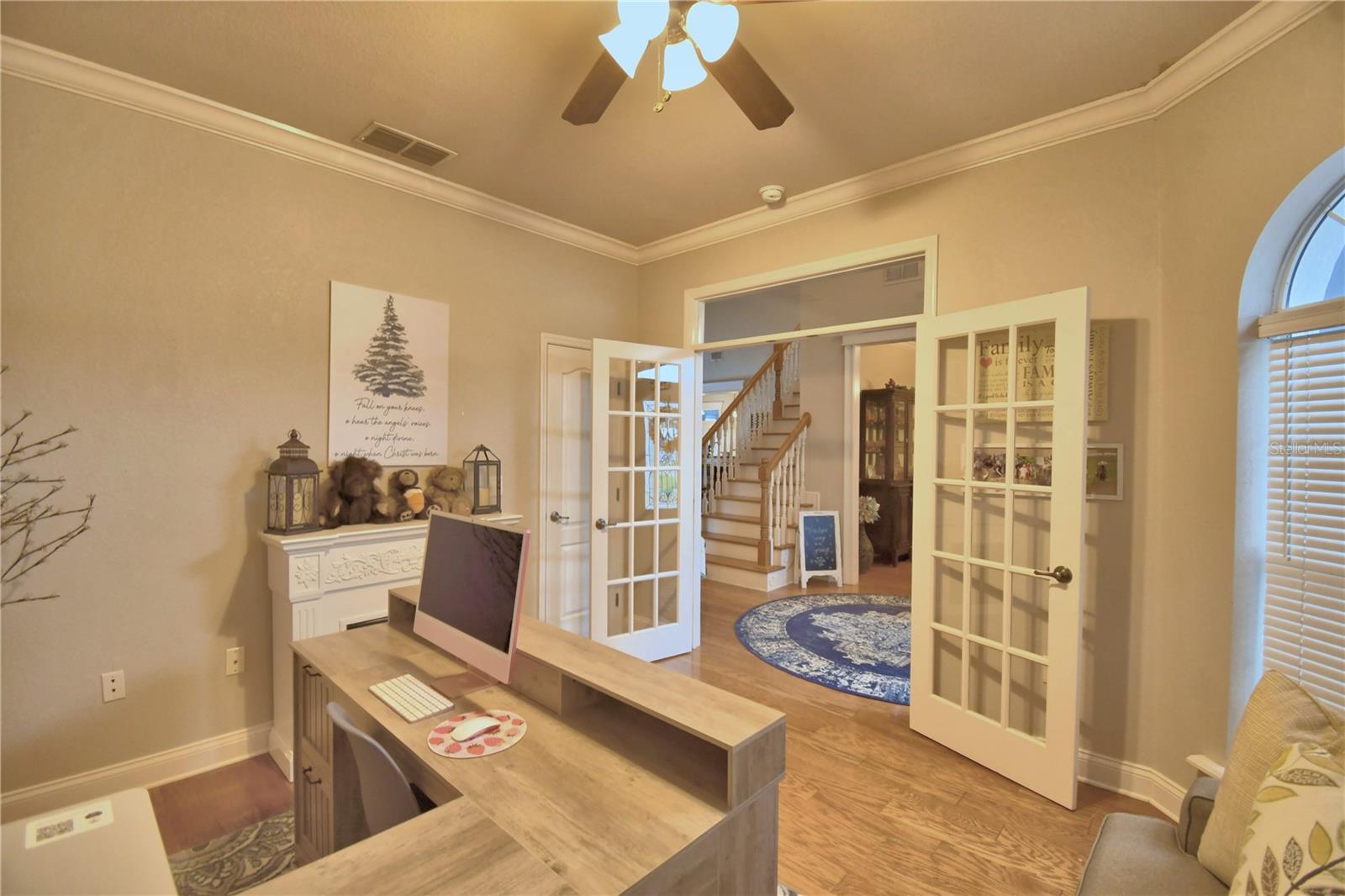 HAWKS RIDGE - Residential