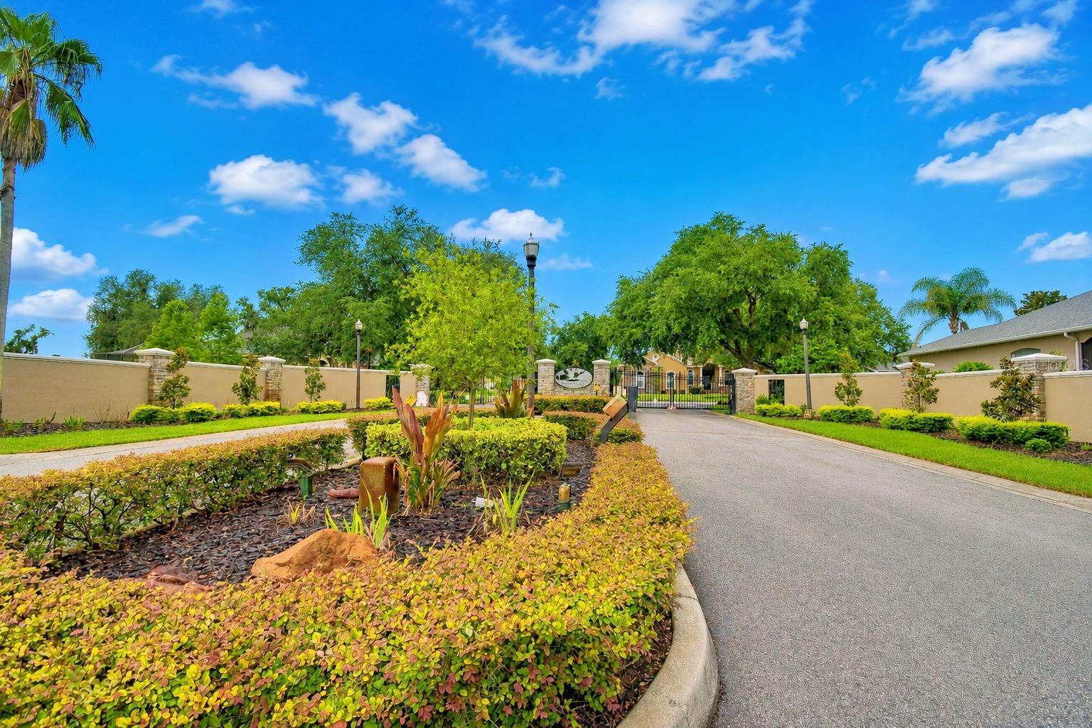 HAWKS RIDGE - Residential