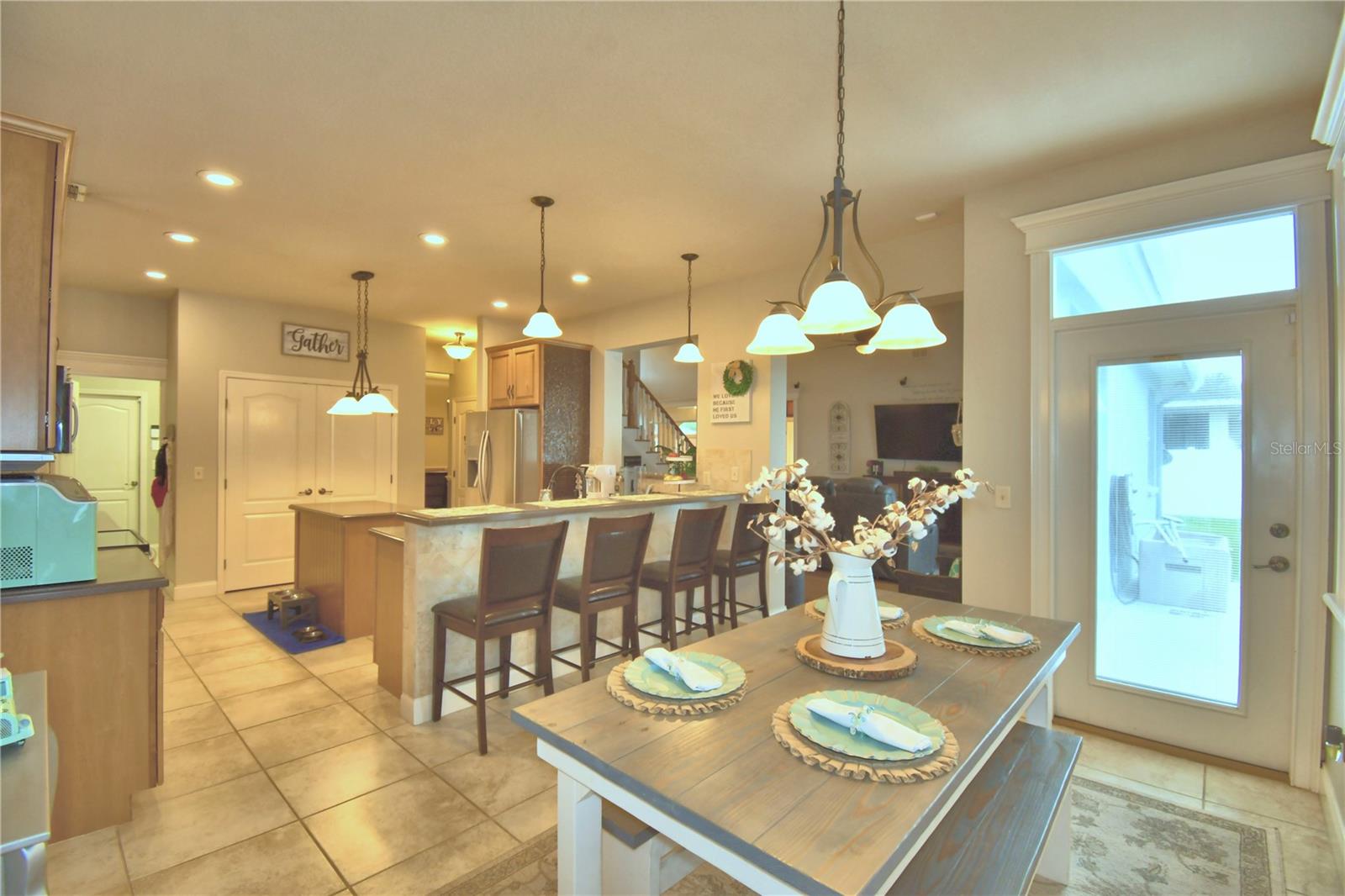 HAWKS RIDGE - Residential