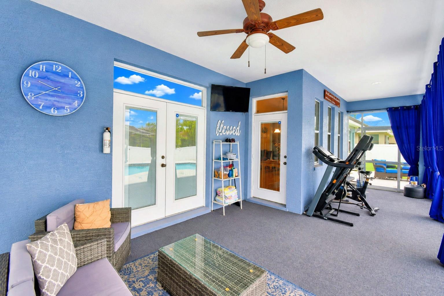 HAWKS RIDGE - Residential