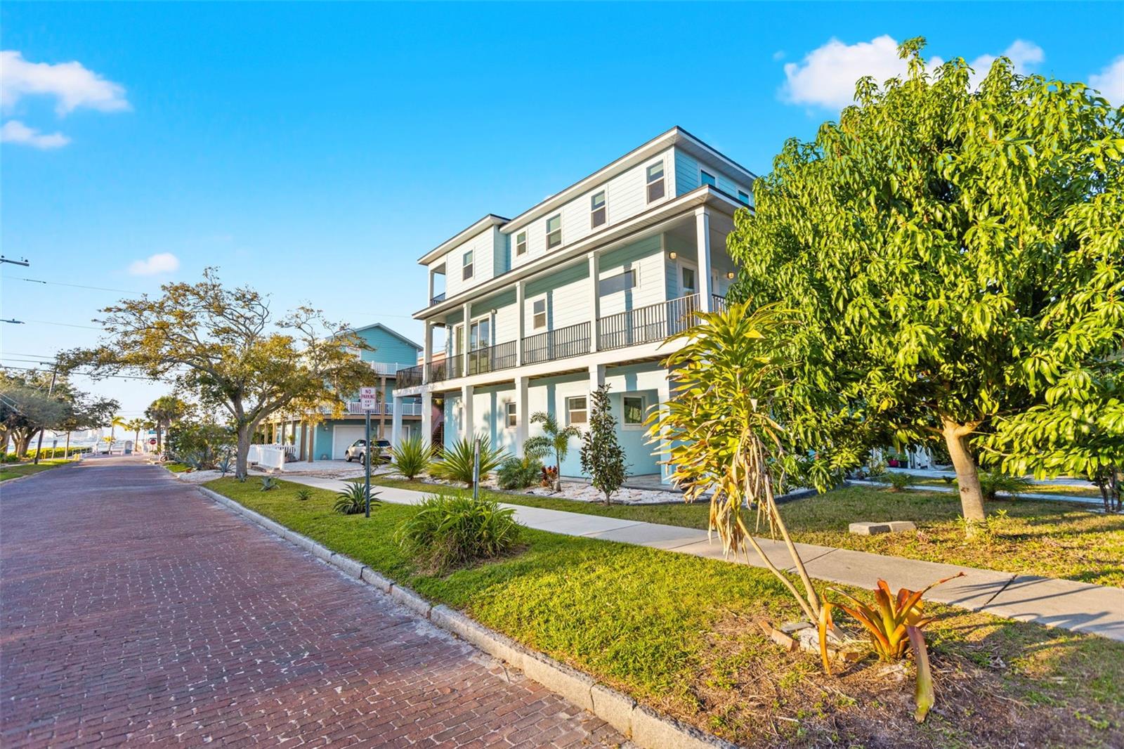 BOCA CEIGA PARK - Residential