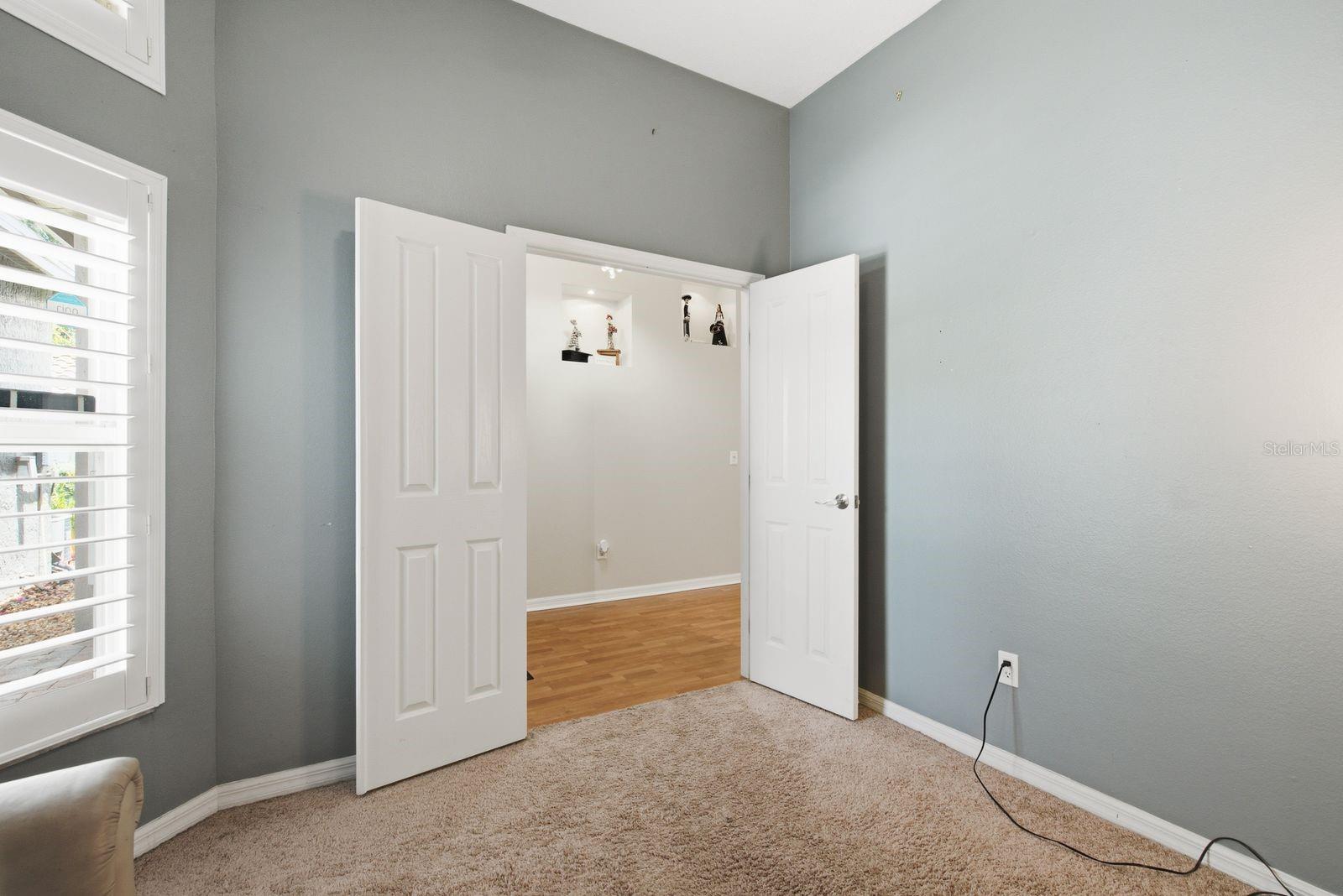 OAK TRAIL - Residential
