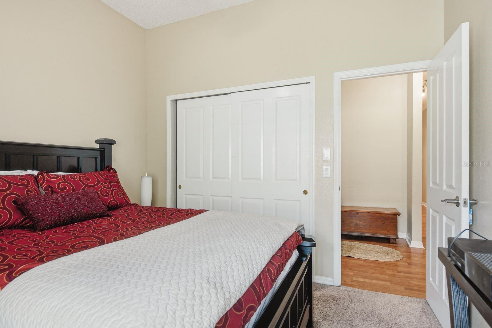 OAK TRAIL - Residential