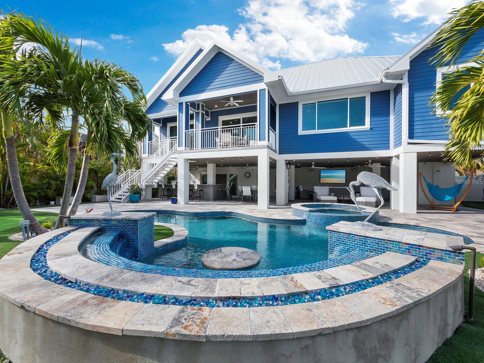 LONGBEACH ON LONGBOAT KEY - Residential
