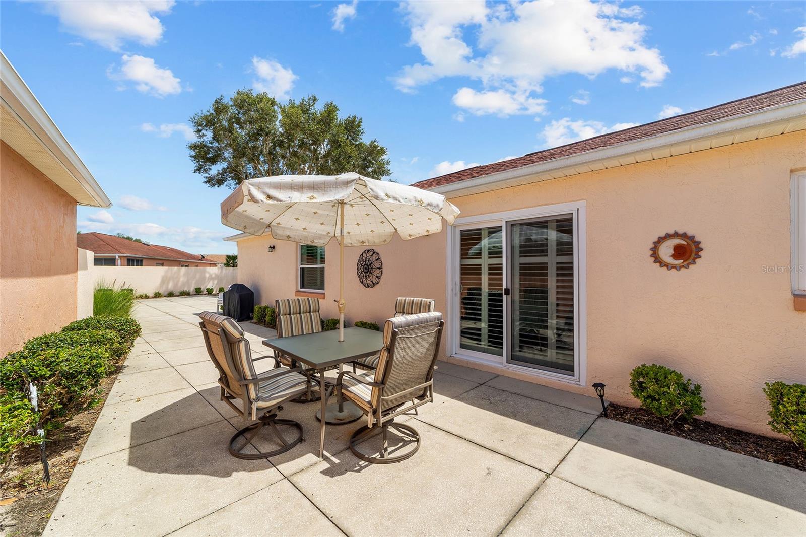 ORANGE BLOSSOM GARDEN - Residential