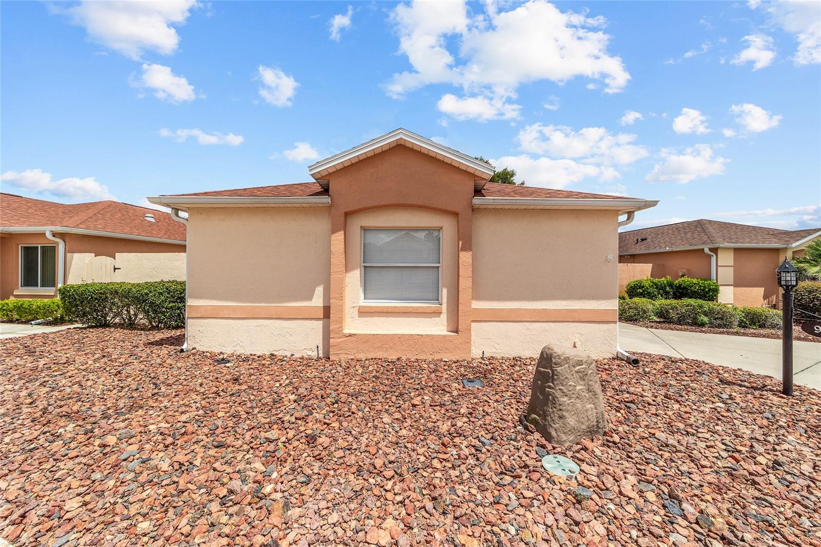 ORANGE BLOSSOM GARDEN - Residential