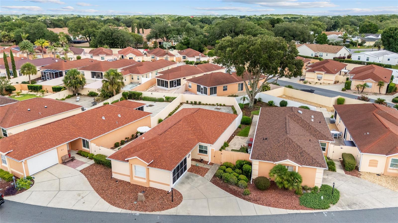 ORANGE BLOSSOM GARDEN - Residential