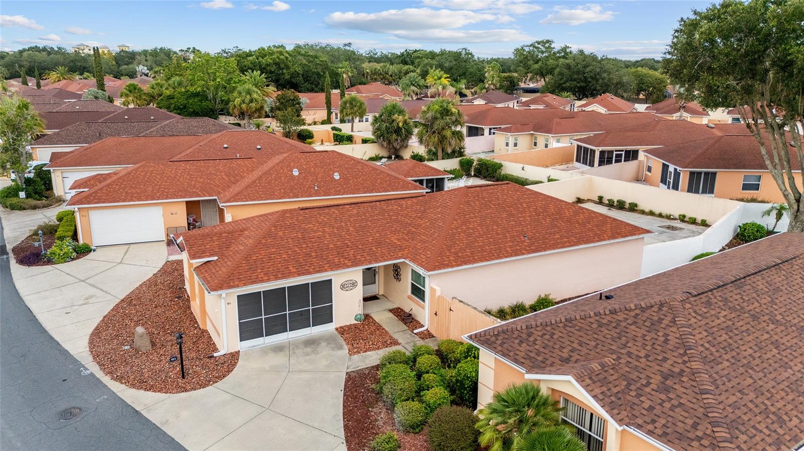 ORANGE BLOSSOM GARDEN - Residential