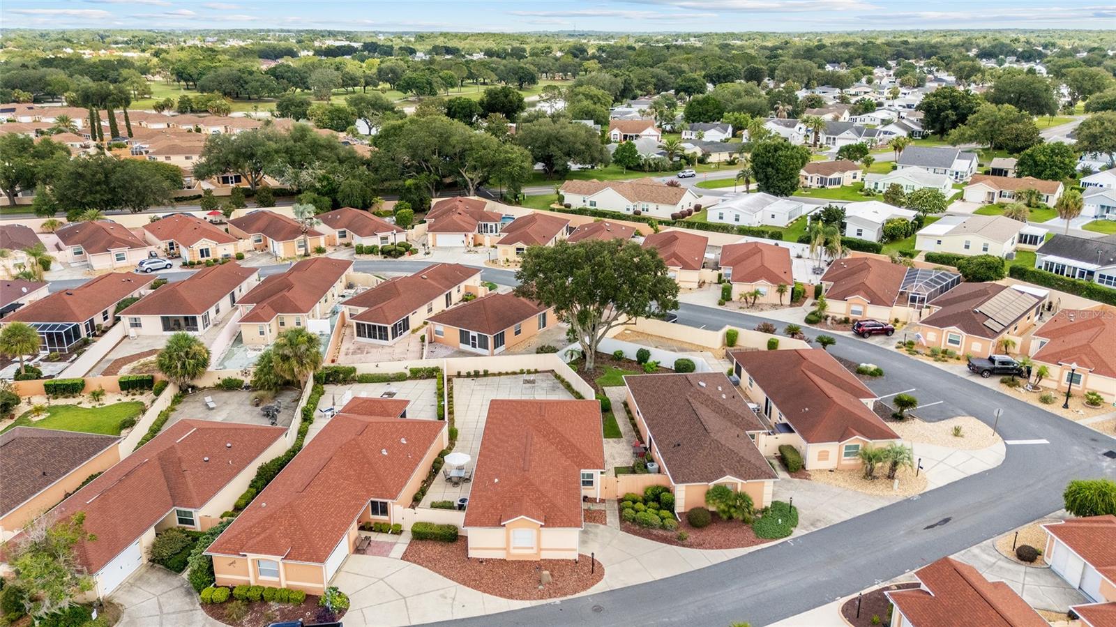 ORANGE BLOSSOM GARDEN - Residential