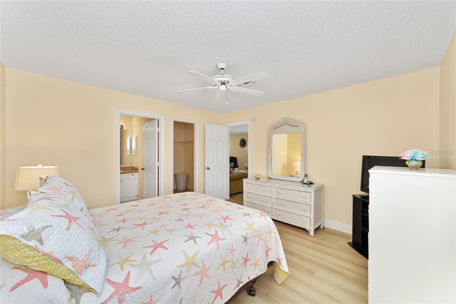 ORANGE BLOSSOM GARDEN - Residential