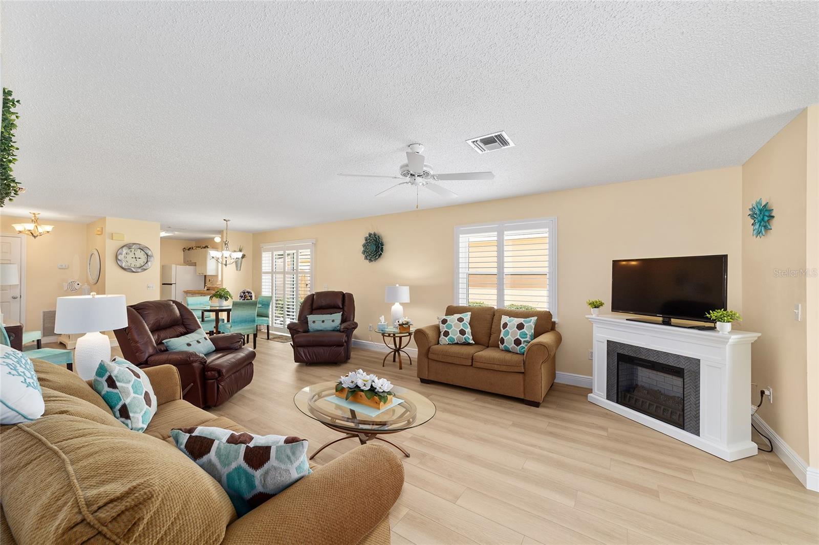 ORANGE BLOSSOM GARDEN - Residential