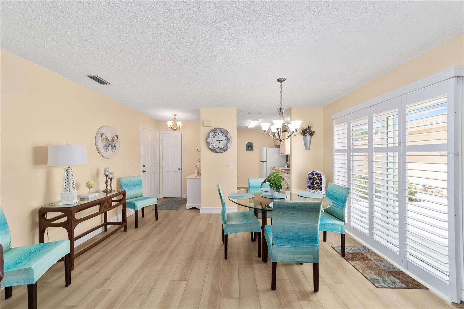 ORANGE BLOSSOM GARDEN - Residential