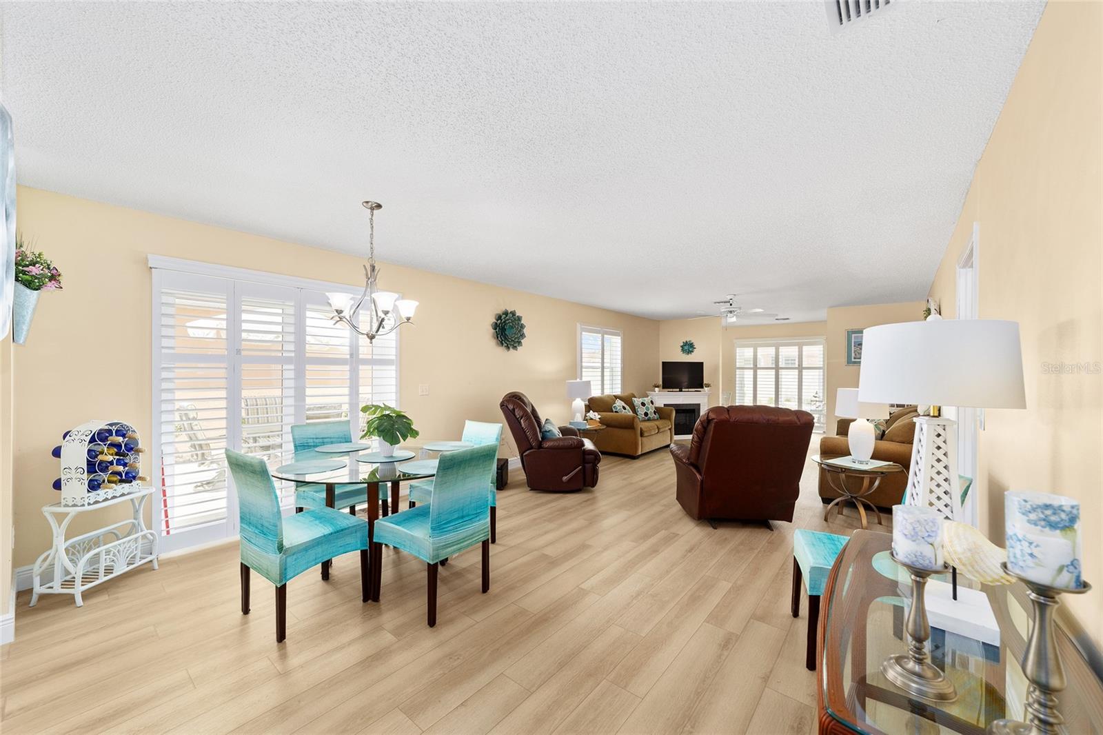 ORANGE BLOSSOM GARDEN - Residential
