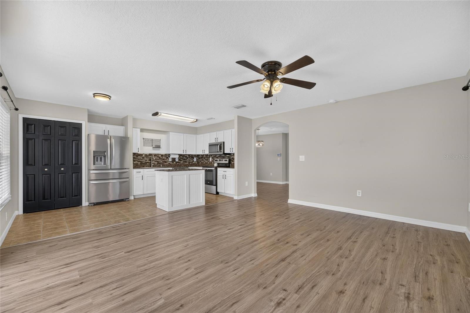 CARRIAGE POINTE PH 1 - Residential