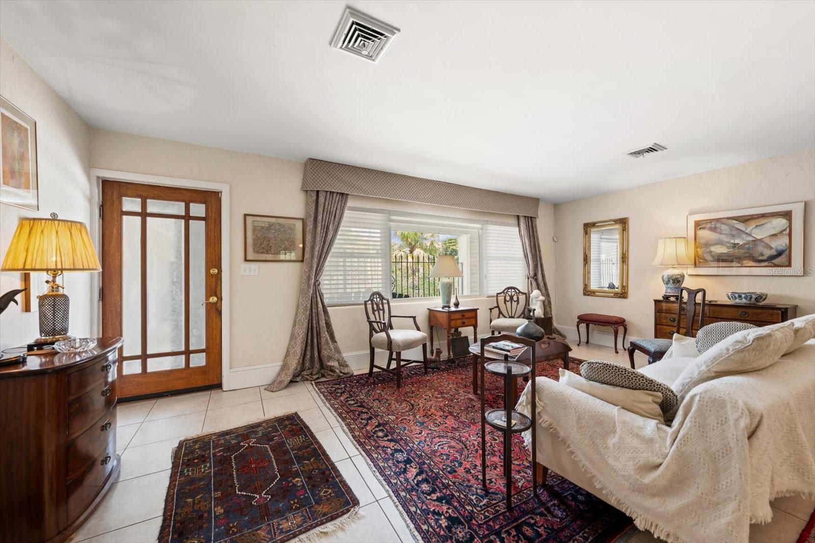BELLEAIR ESTATES - Residential