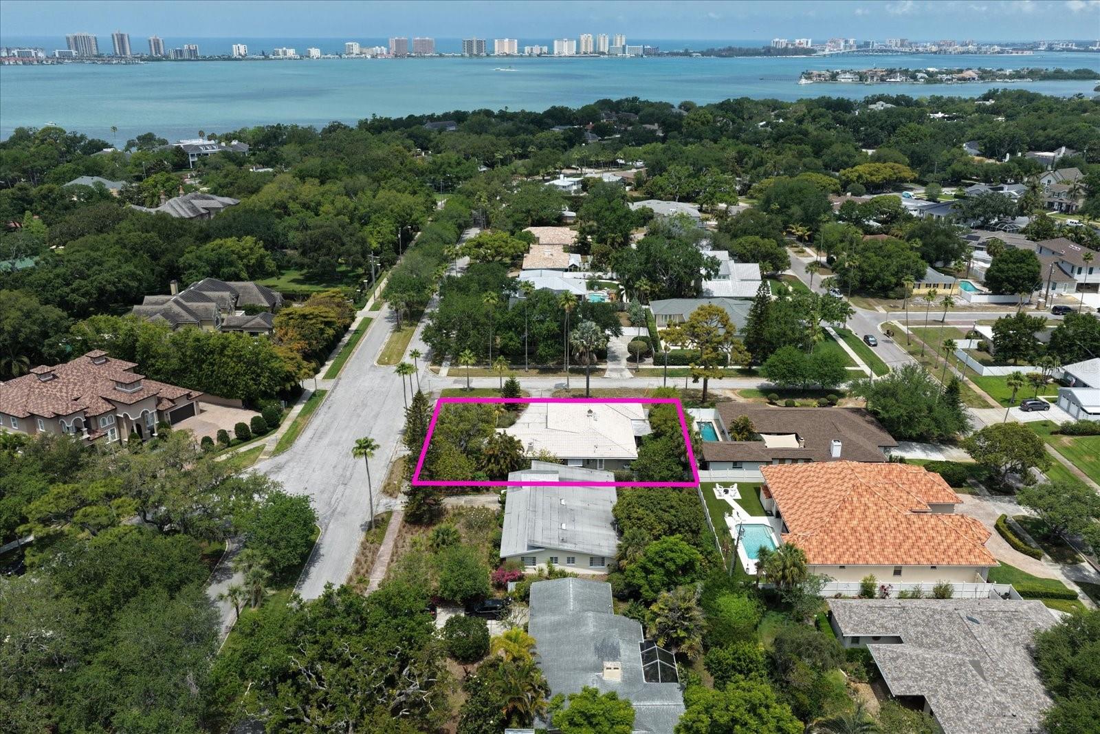 BELLEAIR ESTATES - Residential