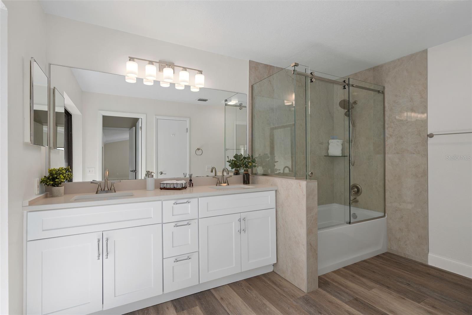 MAGNOLIA WOODS AT ERROL ESTATE - Residential