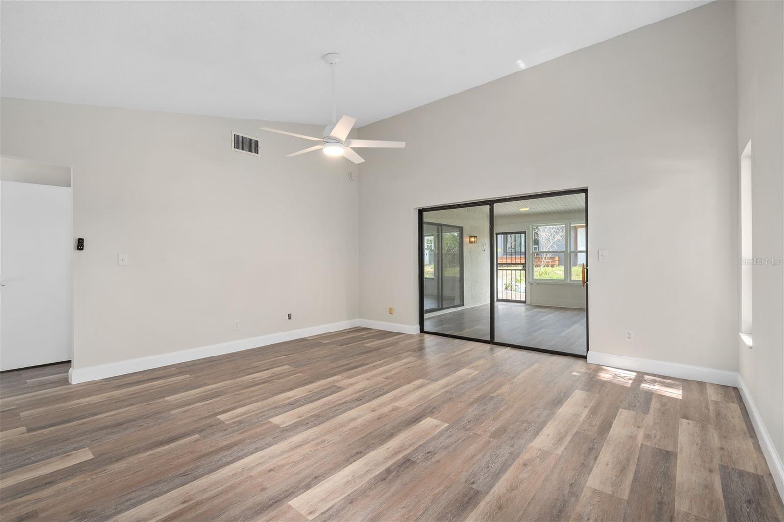 MAGNOLIA WOODS AT ERROL ESTATE - Residential