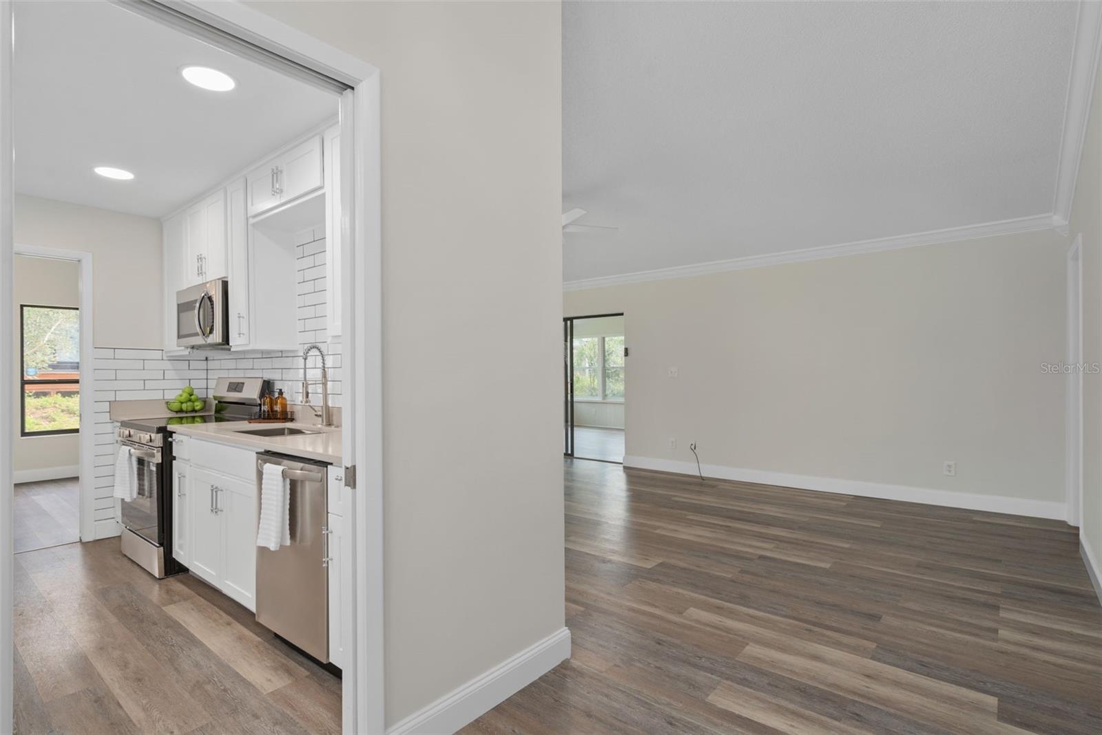 MAGNOLIA WOODS AT ERROL ESTATE - Residential