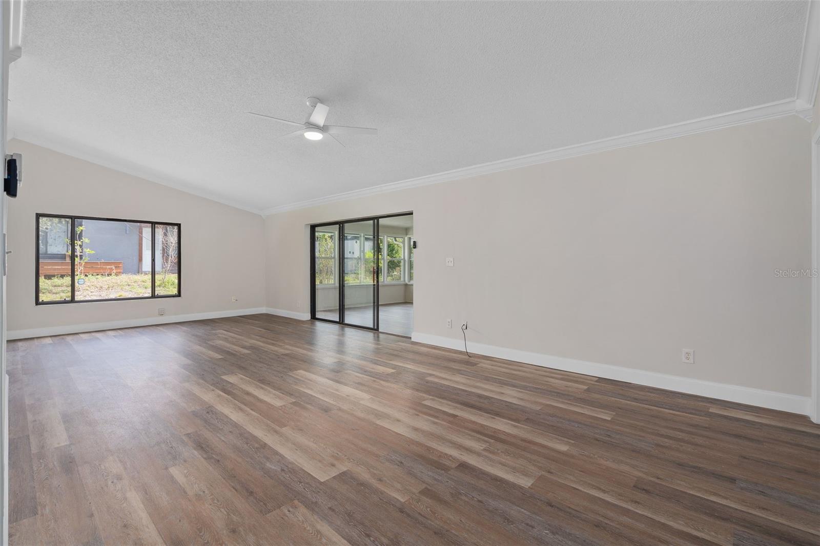 MAGNOLIA WOODS AT ERROL ESTATE - Residential